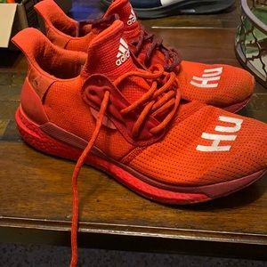 Pharrell x Solar Hu Glide 'Power Red'